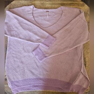 Free People 💜 Sweater! Small!